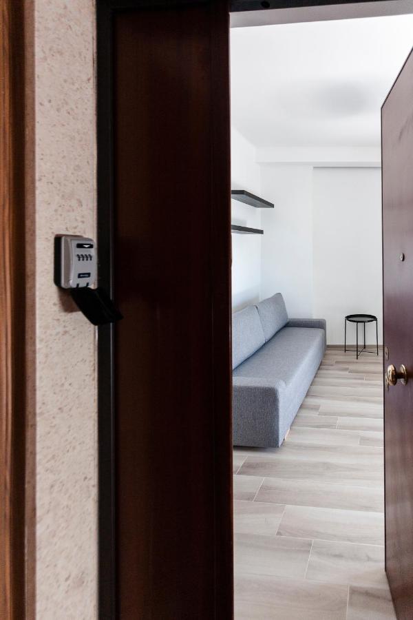Oberhaus - Casa Vacanze Bari Apartment ภายนอก รูปภาพ